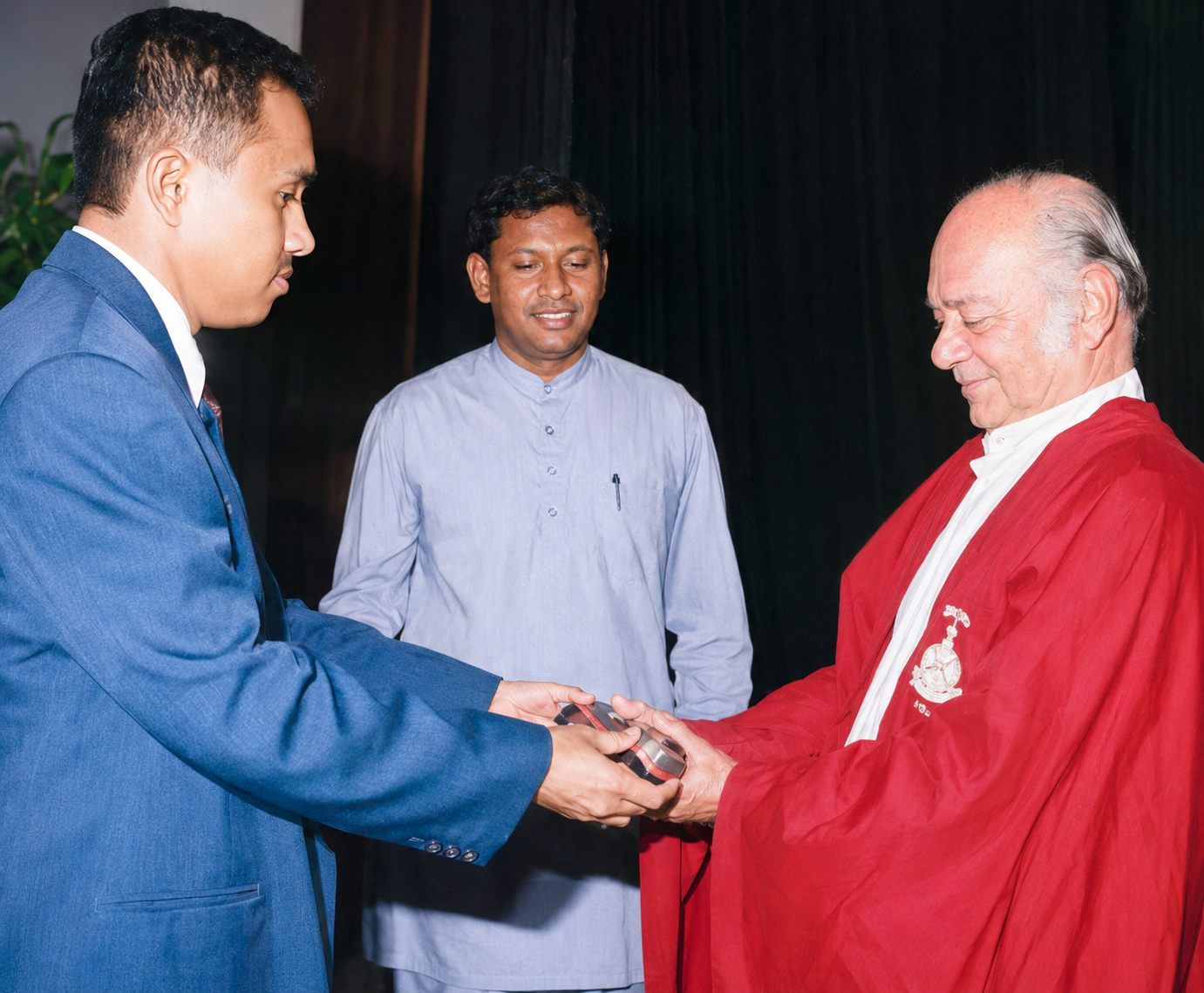 Nalanda Keerthi Sri Award Ceremony – 2003